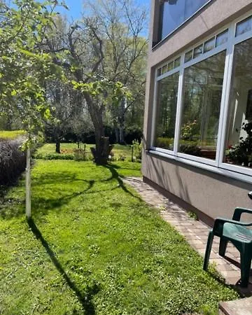 Casa de Férias Merelaehedane Peremaja Paernus