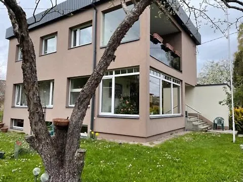 Merelaehedane Peremaja Paernus Feriehus *