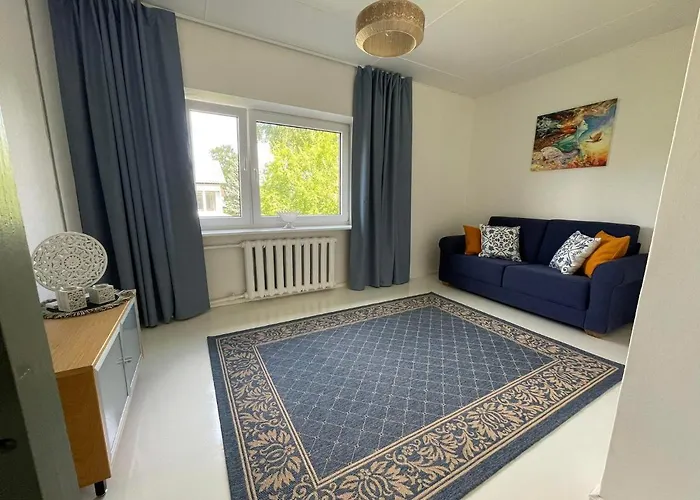 Merelaehedane Peremaja Paernus * Pärnu