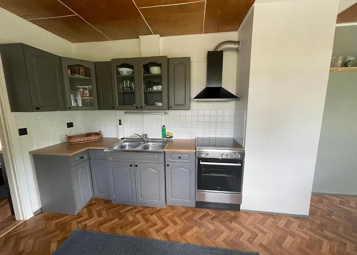 Feriehus Merelaehedane Peremaja Paernus