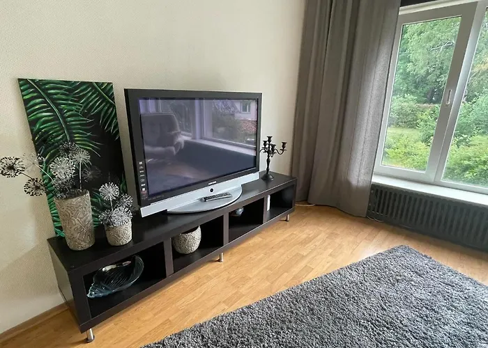 Merelaehedane Peremaja Paernus * Pärnu